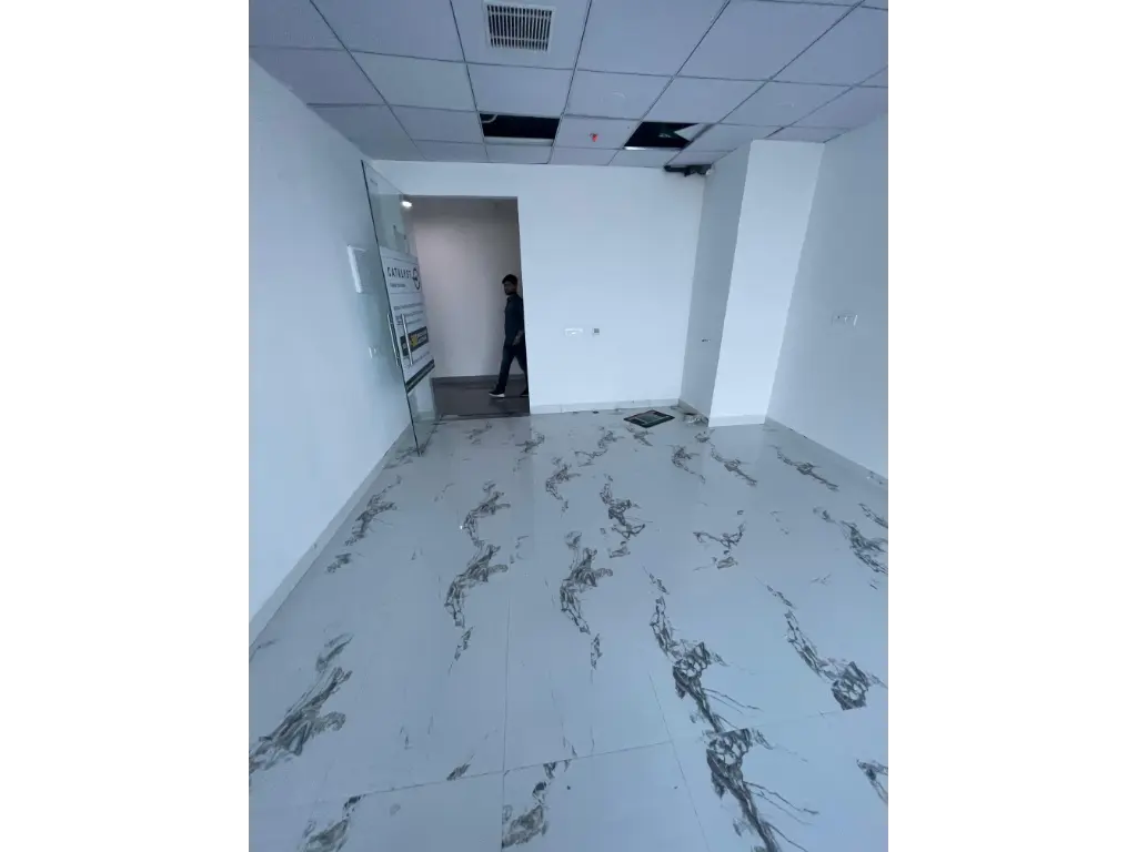 185228034_sec 18 (3).webp